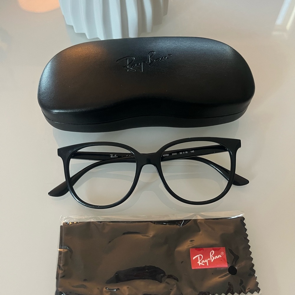 Ray-Ban Black Glasses